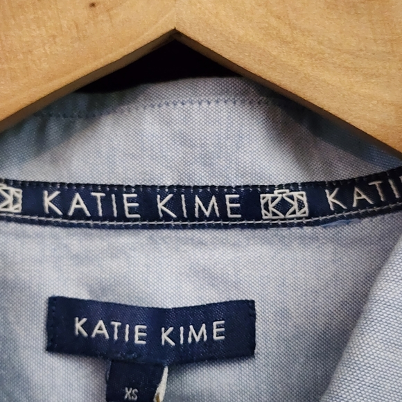 Katie Kime The Classic Charlotte Button Down in Oxford Blue Preppy Academia Work - Picture 7 of 14